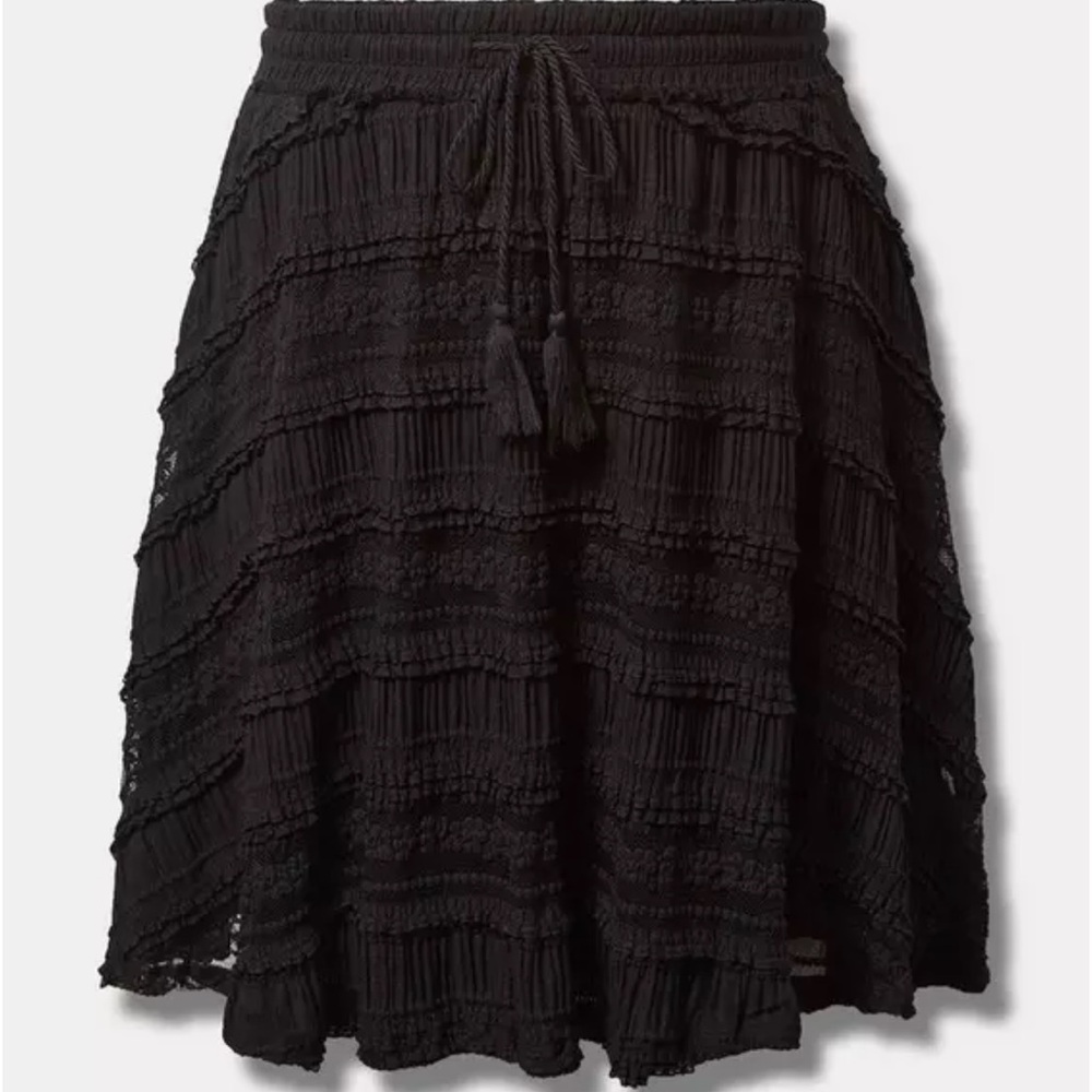 Torrid Mini Lace Smocked Waist Skater Skirt 00(M)